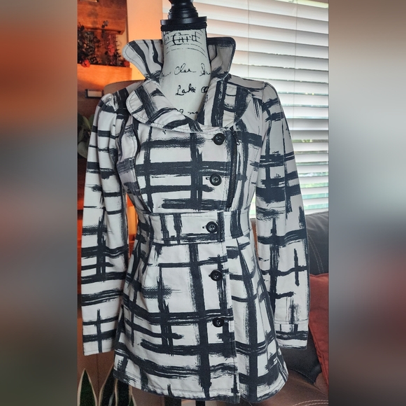 Soulmates Retro Peacoat - Picture 1 of 8